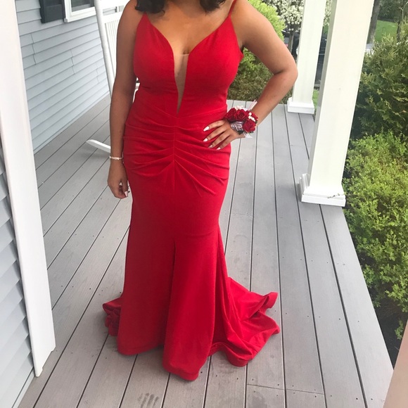 red prom dress poshmark